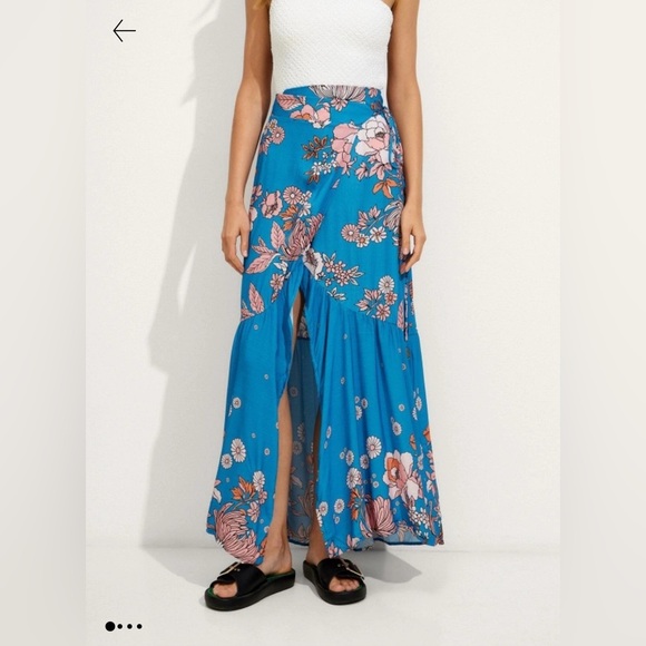 Maaji Autumn Convertible Maxi Skirt in the "Floret" floral print. - Picture 2 of 13
